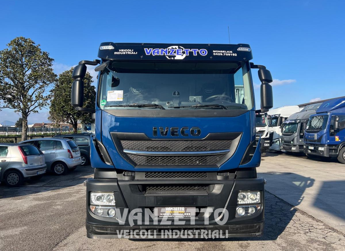 IVECO IVECO 260S40 STRALIS - Грузовик-шасси: фото 2 IVECO IVECO 260S40 STRALIS - Грузовик-шасси: фото 2