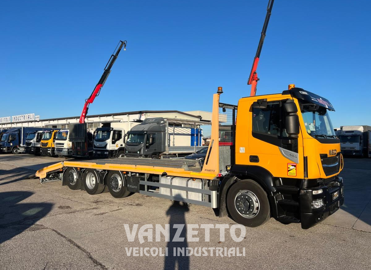 IVECO IVECO 320S42 STRALIS 4 ASSI - Эвакуатор: фото 1 IVECO IVECO 320S42 STRALIS 4 ASSI - Эвакуатор: фото 1