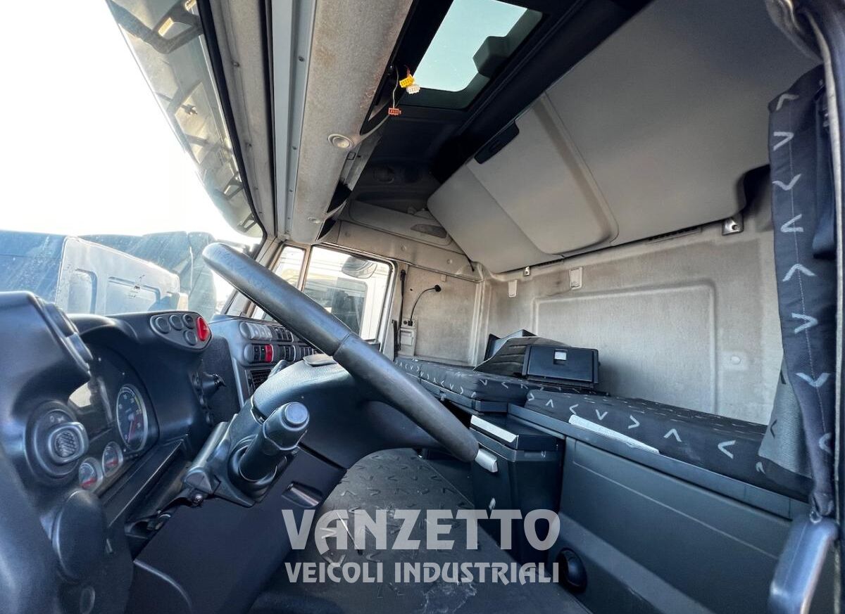 IVECO STRALIS - Кабина для Грузовиков: фото 5 IVECO STRALIS - Кабина для Грузовиков: фото 5