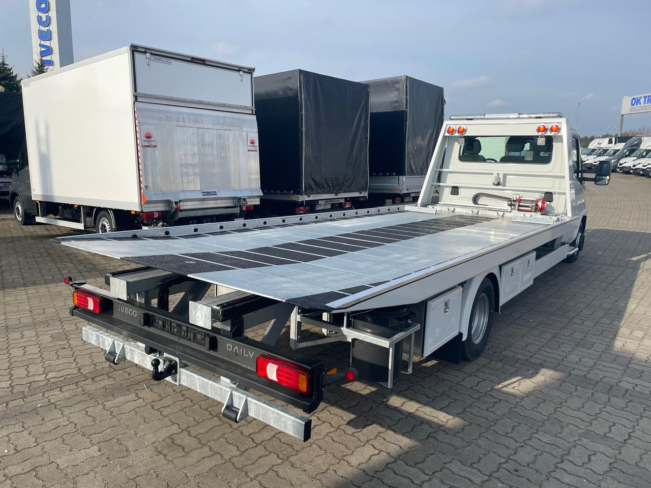 IVECO Daily 70C18 Hi Matic - Эвакуатор: фото 3 IVECO Daily 70C18 Hi Matic - Эвакуатор: фото 3