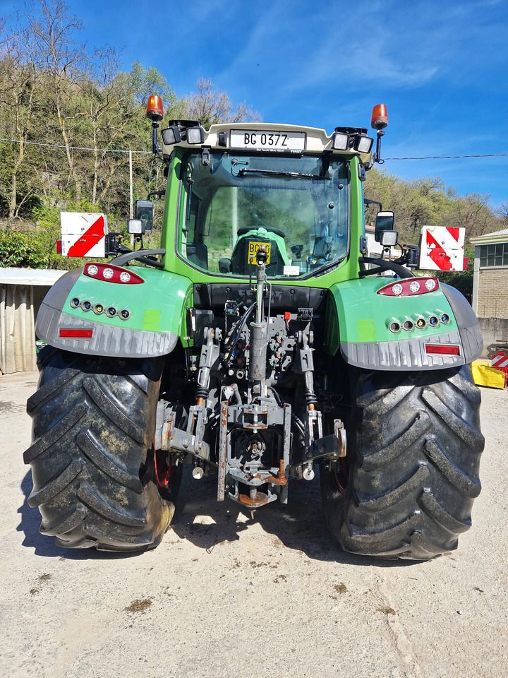 FENDT 724 PROFI - Трактор: фото 3 FENDT 724 PROFI - Трактор: фото 3