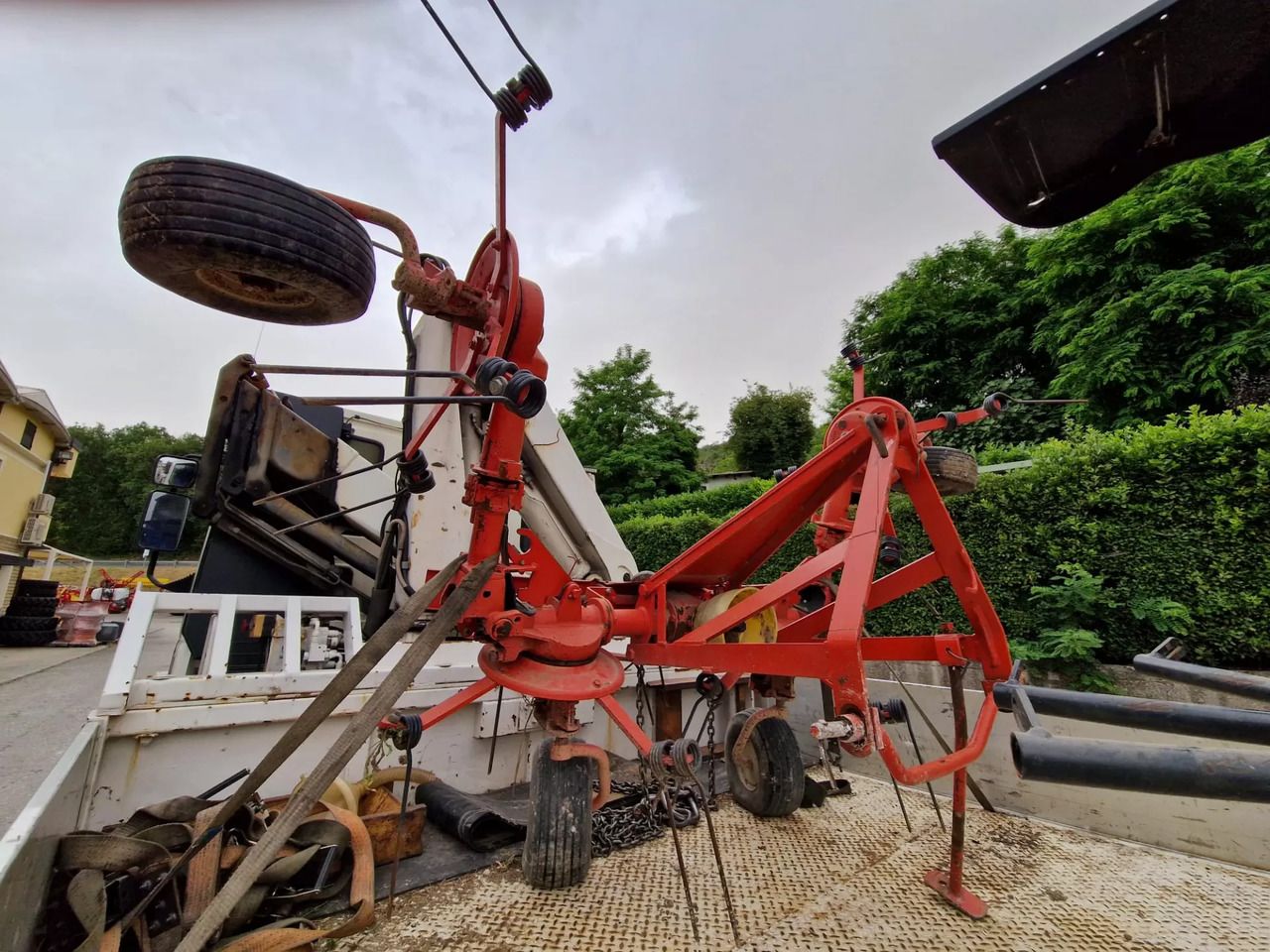 KUHN GF 3701 DIGIDRIVE - Сеноворошилка: фото 1 KUHN GF 3701 DIGIDRIVE - Сеноворошилка: фото 1