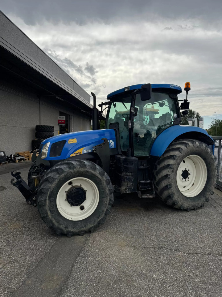 NEW HOLLAND T6080 - Трактор: фото 1 NEW HOLLAND T6080 - Трактор: фото 1
