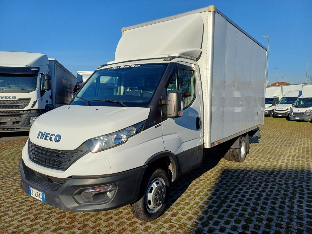 IVECO DAILY 35C14 - Малотоннажный фургон: фото 1 IVECO DAILY 35C14 - Малотоннажный фургон: фото 1