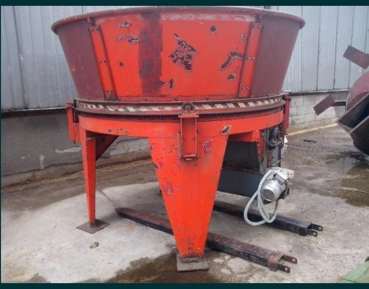 Rozdrabniacz Cormall RBS 260 - Другая техника: фото 1 Rozdrabniacz Cormall RBS 260 - Другая техника: фото 1