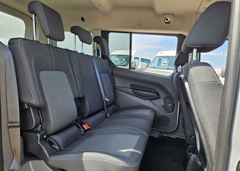 Микроавтобус, Пассажирский фургон Ford Transit Connect: фото 36 Микроавтобус, Пассажирский фургон Ford Transit Connect: фото 36