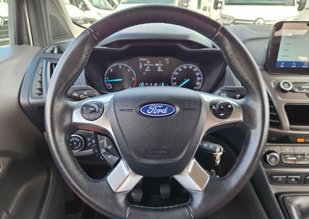Микроавтобус, Пассажирский фургон Ford Transit Connect: фото 25 Микроавтобус, Пассажирский фургон Ford Transit Connect: фото 25