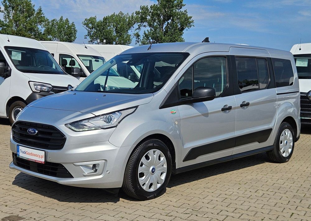 Микроавтобус, Пассажирский фургон Ford Transit Connect: фото 6 Микроавтобус, Пассажирский фургон Ford Transit Connect: фото 6