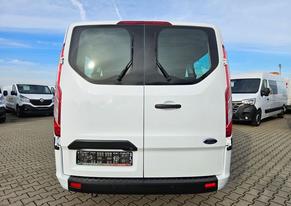 Микроавтобус, Пассажирский фургон Ford Transit Custom: фото 10