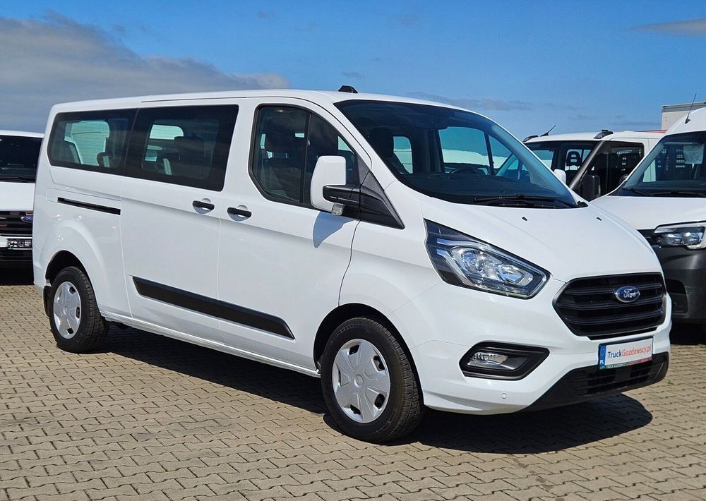Ford Transit Custom - Микроавтобус, Пассажирский фургон: фото 3 Ford Transit Custom - Микроавтобус, Пассажирский фургон: фото 3