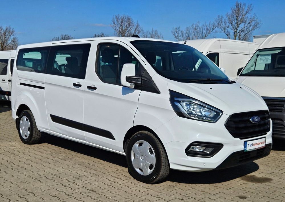Ford Transit Custom - Микроавтобус, Пассажирский фургон: фото 3 Ford Transit Custom - Микроавтобус, Пассажирский фургон: фото 3