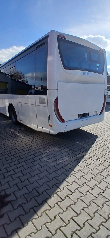 IVECO CROSSWAY LOW ENTRY - Туристический автобус: фото 4 IVECO CROSSWAY LOW ENTRY - Туристический автобус: фото 4