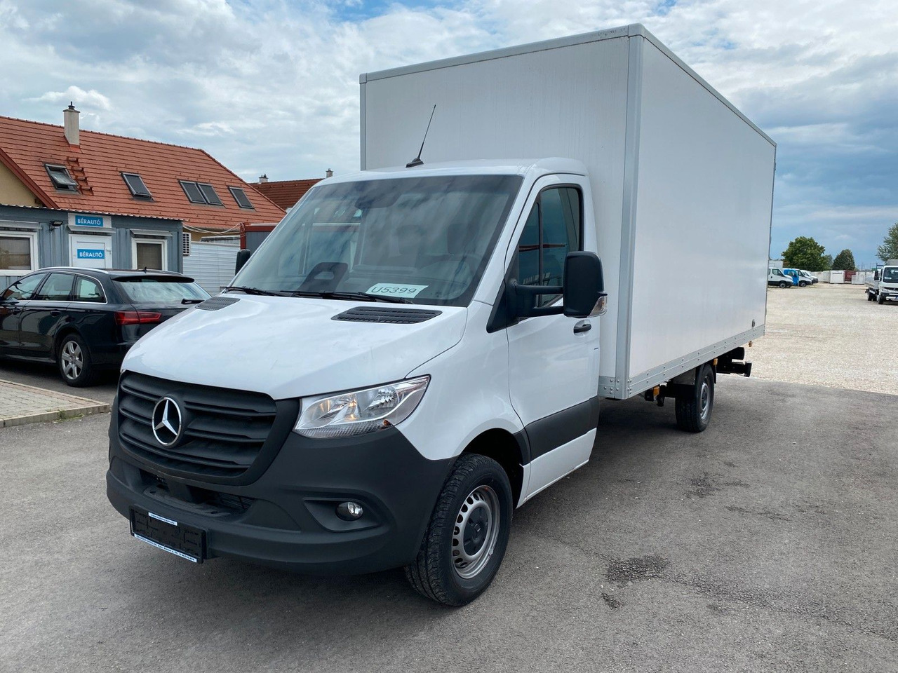 Mercedes-Benz Sprinter 319 Koffer - Малотоннажный фургон: фото 1 Mercedes-Benz Sprinter 319 Koffer - Малотоннажный фургон: фото 1