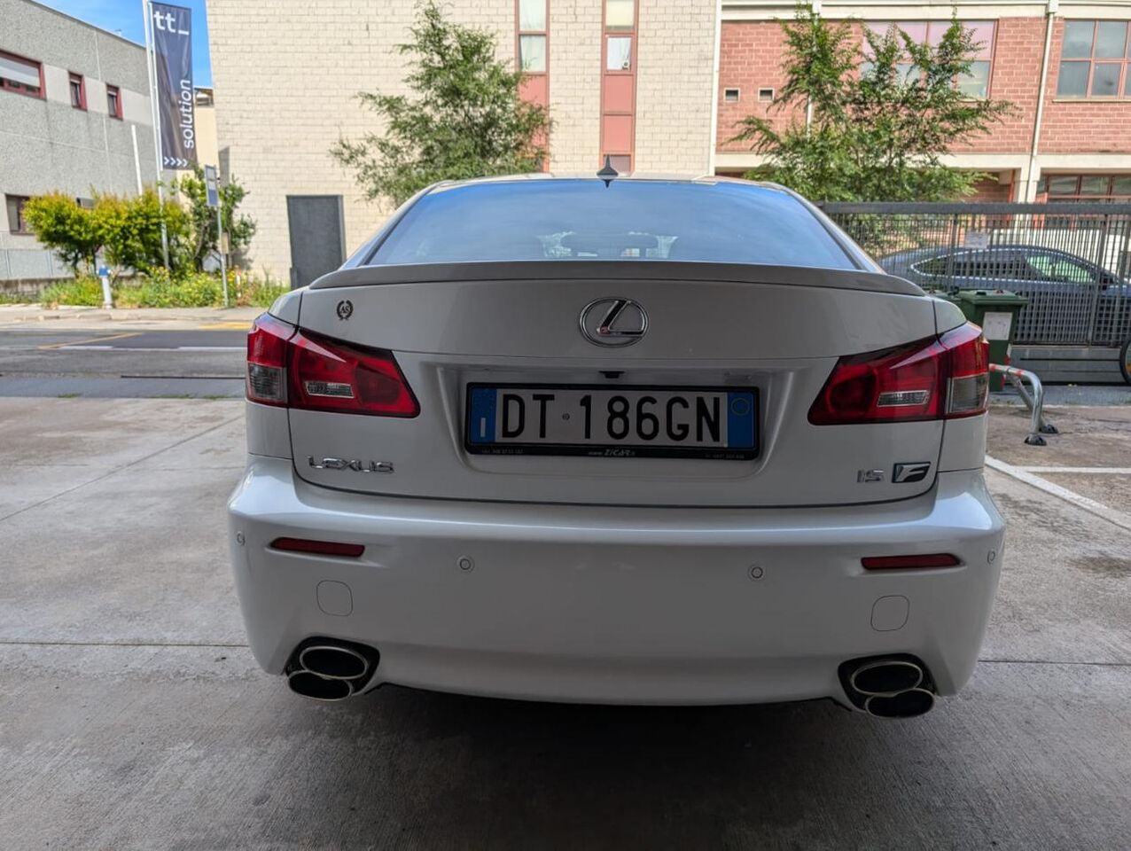 LEXUS IS F - Легковой автомобиль: фото 4 LEXUS IS F - Легковой автомобиль: фото 4