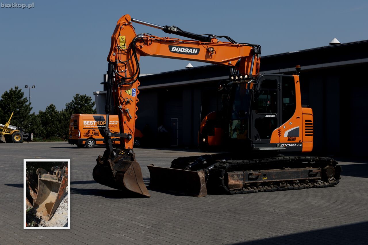 DOOSAN DX140LCR-5 - Гусеничный экскаватор: фото 1 DOOSAN DX140LCR-5 - Гусеничный экскаватор: фото 1