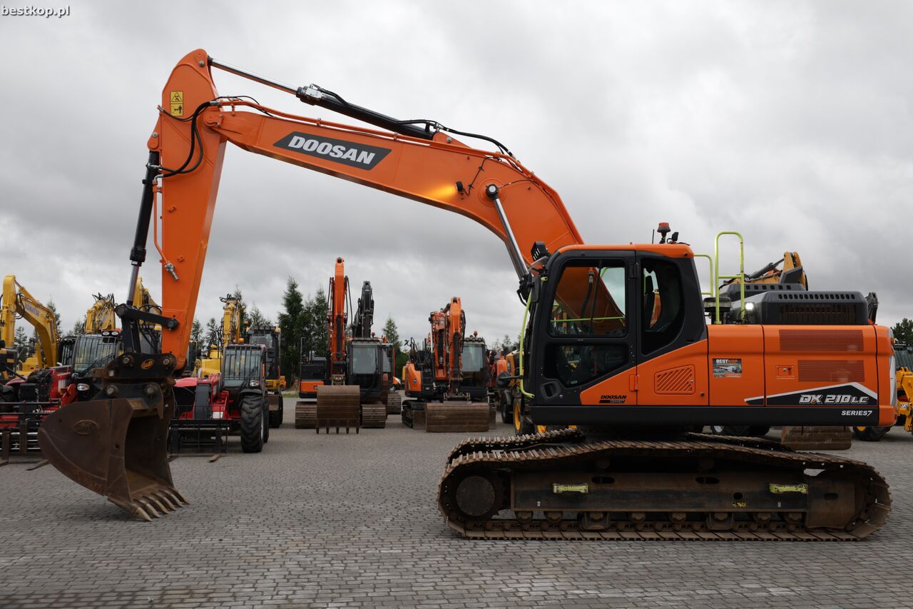 DOOSAN DX210LC-7 - Гусеничный экскаватор: фото 3 DOOSAN DX210LC-7 - Гусеничный экскаватор: фото 3