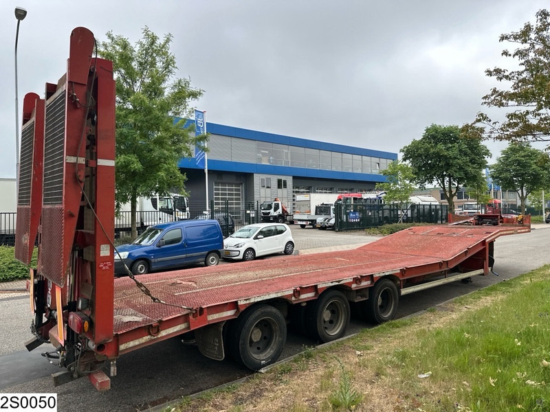 Castera Lowbed 45.000 kg - Низкорамный полуприцеп: фото 3 Castera Lowbed 45.000 kg - Низкорамный полуприцеп: фото 3