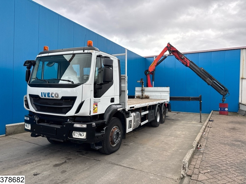 Iveco Trakker 360 6x4, EURO 6. Palfinger, Remote - Грузовик бортовой/ Платформа, Автоманипулятор: фото 5 Iveco Trakker 360 6x4, EURO 6. Palfinger, Remote - Грузовик бортовой/ Платформа, Автоманипулятор: фото 5