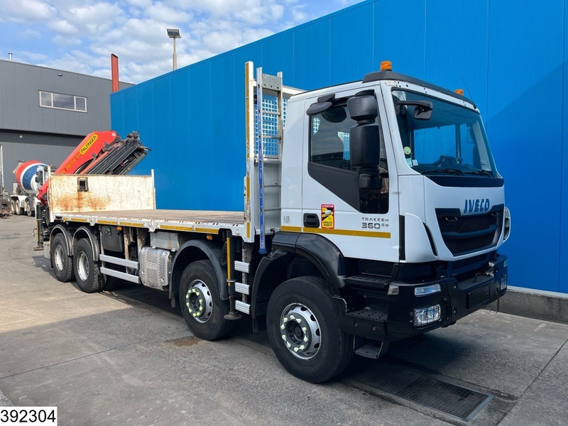 Грузовик бортовой/ Платформа, Автоманипулятор Iveco Trakker 360 8x4, EURO 6, Retarder, Palfinger: фото 7