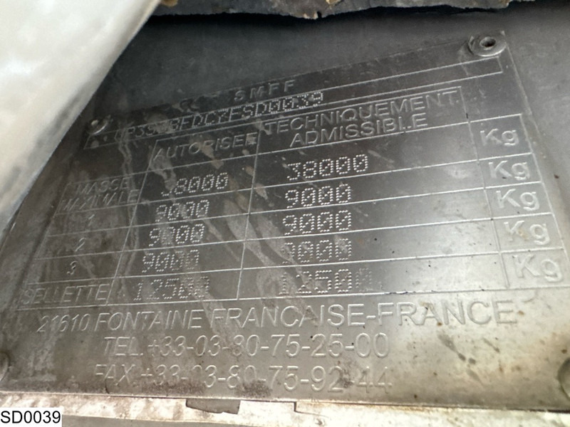 Magyar Chemie 32000 Liter - Полуприцеп-цистерна: фото 4 Magyar Chemie 32000 Liter - Полуприцеп-цистерна: фото 4