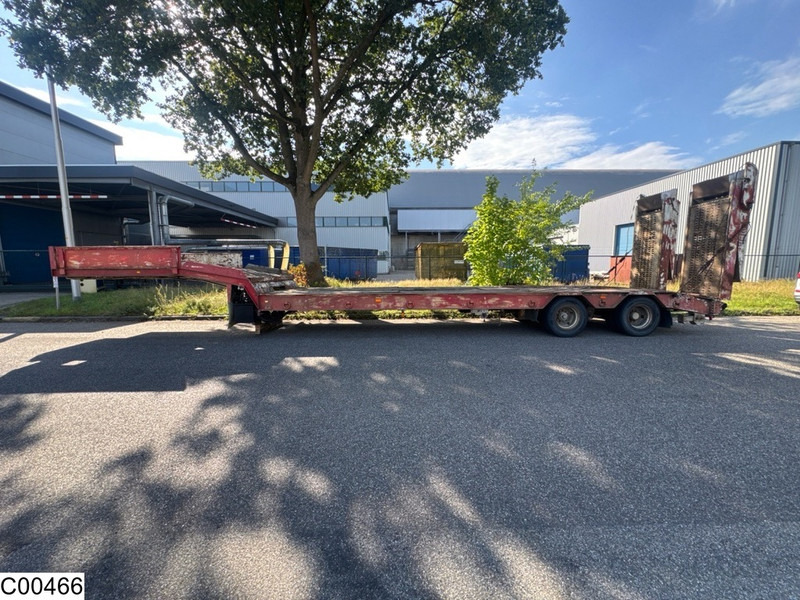 ROBUSTE semie 38.000 KG - Низкорамный полуприцеп: фото 2 ROBUSTE semie 38.000 KG - Низкорамный полуприцеп: фото 2