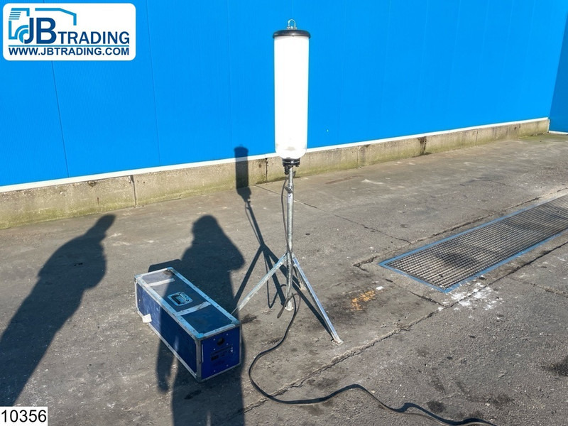 ELC Lumaphore LED, IP65, transport case - Строительная техника: фото 1 ELC Lumaphore LED, IP65, transport case - Строительная техника: фото 1