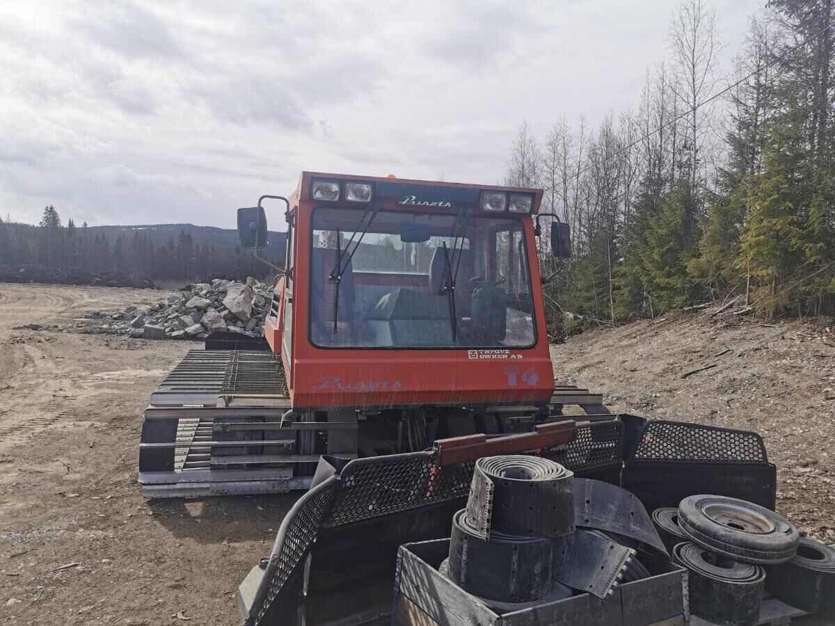 Prinoth T4 - Снегоуборочная машина: фото 1 Prinoth T4 - Снегоуборочная машина: фото 1