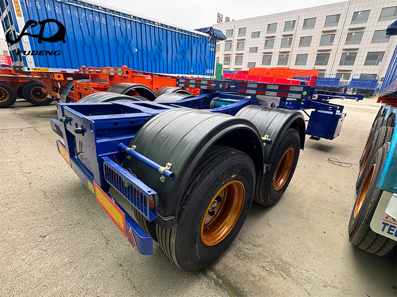 FUDENG 2 Axle 20ft Container Chassis Trailer - Полуприцеп-контейнеровоз/ Сменный кузов: фото 5 FUDENG 2 Axle 20ft Container Chassis Trailer - Полуприцеп-контейнеровоз/ Сменный кузов: фото 5