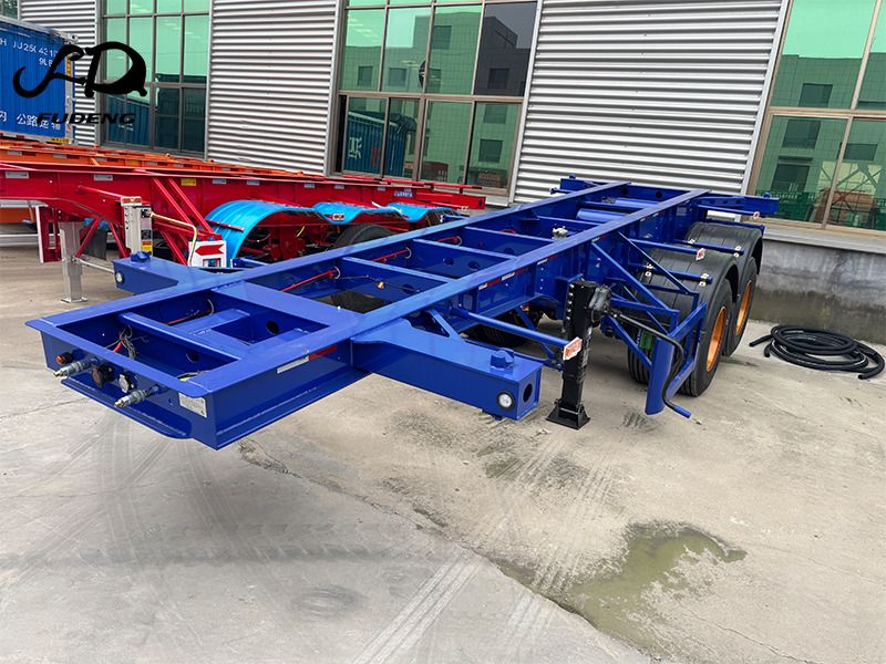 FUDENG 2 Axle 20ft Container Chassis Trailer - Полуприцеп-контейнеровоз/ Сменный кузов: фото 2 FUDENG 2 Axle 20ft Container Chassis Trailer - Полуприцеп-контейнеровоз/ Сменный кузов: фото 2