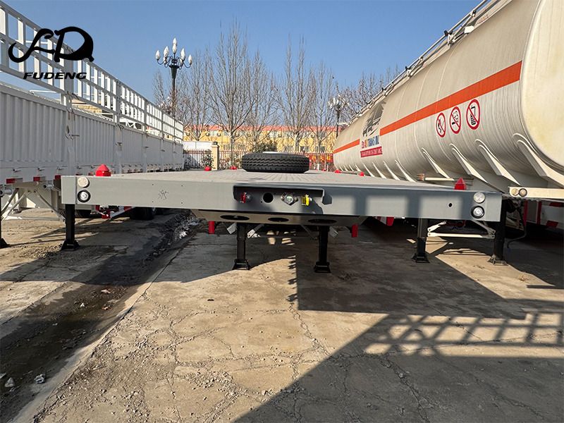 FUDENG 3 Axle 12.5m Flatbed Container Trailer - Полуприцеп бортовой/ Платформа: фото 2 FUDENG 3 Axle 12.5m Flatbed Container Trailer - Полуприцеп бортовой/ Платформа: фото 2