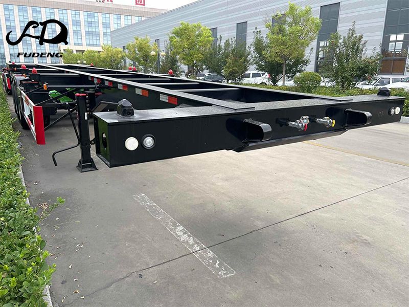 FUDENG 3 Axle 40Ft Container Skeleton Trailer - Полуприцеп-контейнеровоз/ Сменный кузов: фото 2 FUDENG 3 Axle 40Ft Container Skeleton Trailer - Полуприцеп-контейнеровоз/ Сменный кузов: фото 2