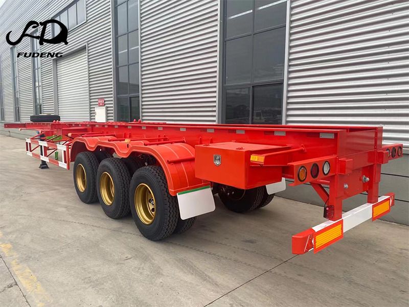 FUDENG 3 Axle Shipping Container Trailer for Sale - Полуприцеп-контейнеровоз/ Сменный кузов: фото 2 FUDENG 3 Axle Shipping Container Trailer for Sale - Полуприцеп-контейнеровоз/ Сменный кузов: фото 2