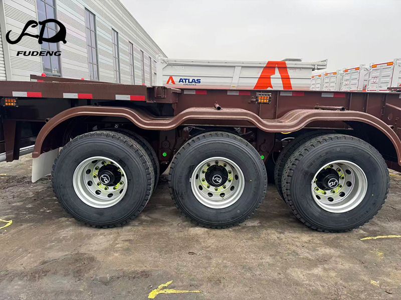 FUDENG 40FT Skeleton Trailer Container Chassis Semi Trailer for Port and Container Transportation - Полуприцеп-контейнеровоз/ Сменный кузов: фото 4 FUDENG 40FT Skeleton Trailer Container Chassis Semi Trailer for Port and Container Transportation - Полуприцеп-контейнеровоз/ Сменный кузов: фото 4