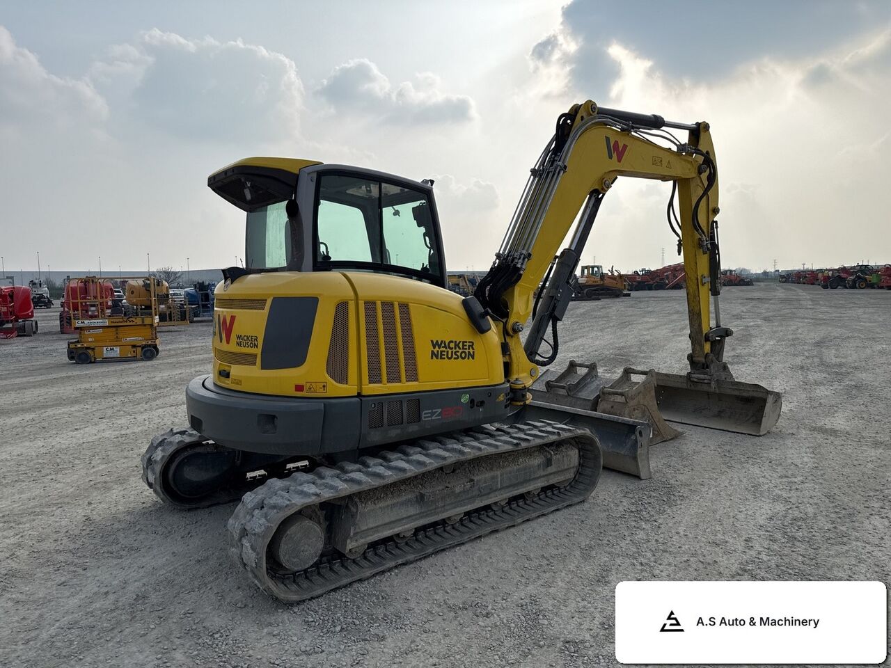Wacker Neuson EZ80 - Гусеничный экскаватор: фото 3 Wacker Neuson EZ80 - Гусеничный экскаватор: фото 3