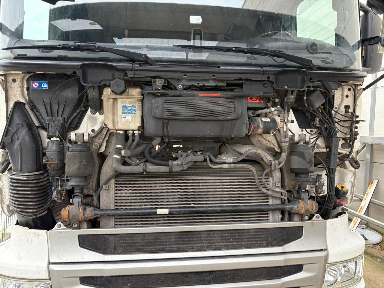 Тягач SCANIA R450: фото 13 Тягач SCANIA R450: фото 13