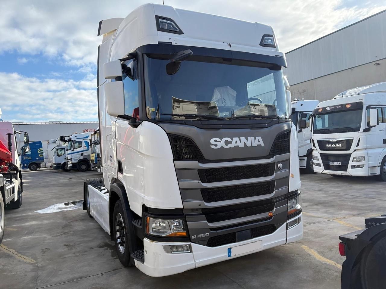 SCANIA R450 - Тягач: фото 2 SCANIA R450 - Тягач: фото 2