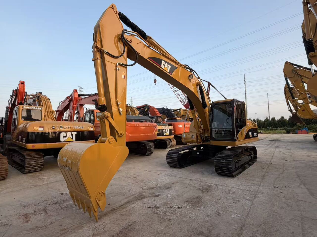 CAT 320CL - Экскаватор: фото 4 CAT 320CL - Экскаватор: фото 4