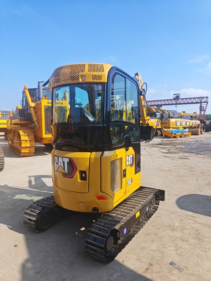 CATERPILLAR 302CR - Мини-экскаватор: фото 3 CATERPILLAR 302CR - Мини-экскаватор: фото 3