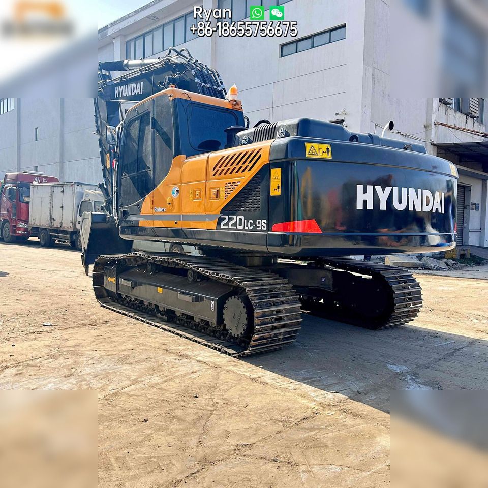 HYUNDAI ROBEX 220 LC-9S - Гусеничный экскаватор: фото 2 HYUNDAI ROBEX 220 LC-9S - Гусеничный экскаватор: фото 2