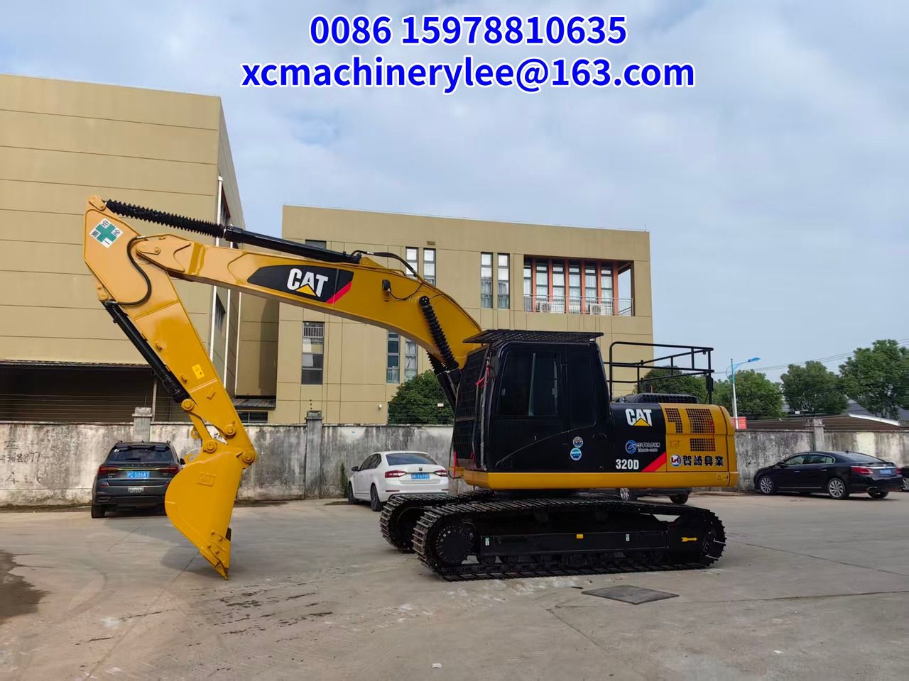 CATERPILLAR 320d - Гусеничный экскаватор: фото 1 CATERPILLAR 320d - Гусеничный экскаватор: фото 1