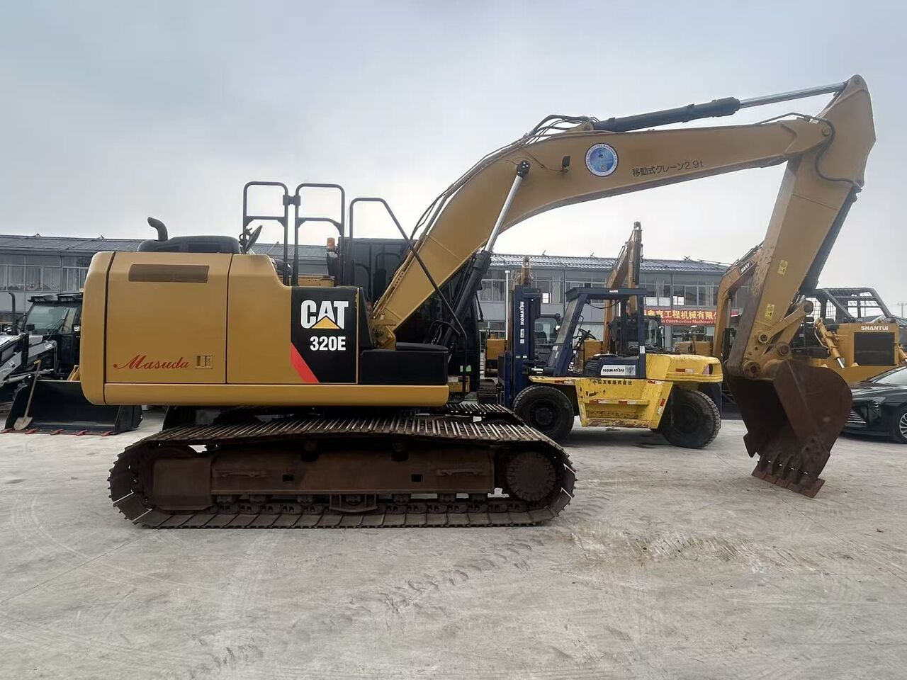 CATERPILLAR 320e - Гусеничный экскаватор: фото 1 CATERPILLAR 320e - Гусеничный экскаватор: фото 1