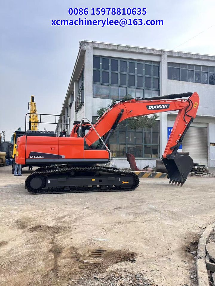 DOOSAN 225lc - Гусеничный экскаватор: фото 3 DOOSAN 225lc - Гусеничный экскаватор: фото 3