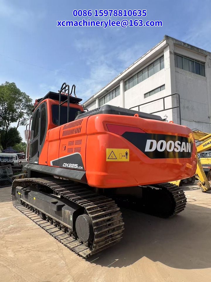 DOOSAN dx225 - Гусеничный экскаватор: фото 3 DOOSAN dx225 - Гусеничный экскаватор: фото 3