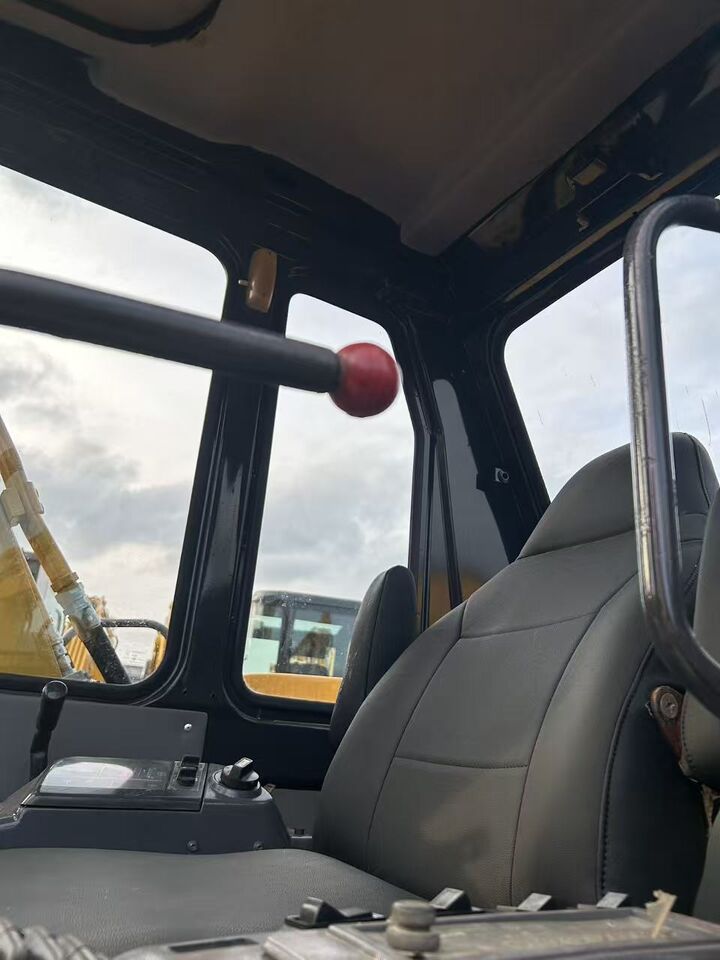 KOMATSU PC60-7 - Мини-экскаватор: фото 4 KOMATSU PC60-7 - Мини-экскаватор: фото 4