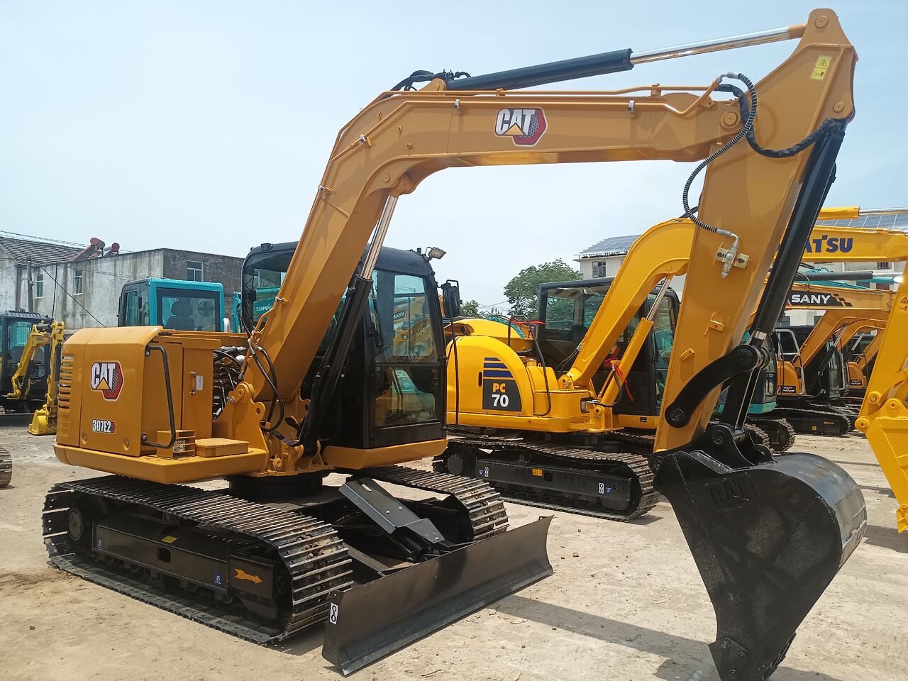 CATERPILLAR 307E2 - Мини-экскаватор: фото 1 CATERPILLAR 307E2 - Мини-экскаватор: фото 1
