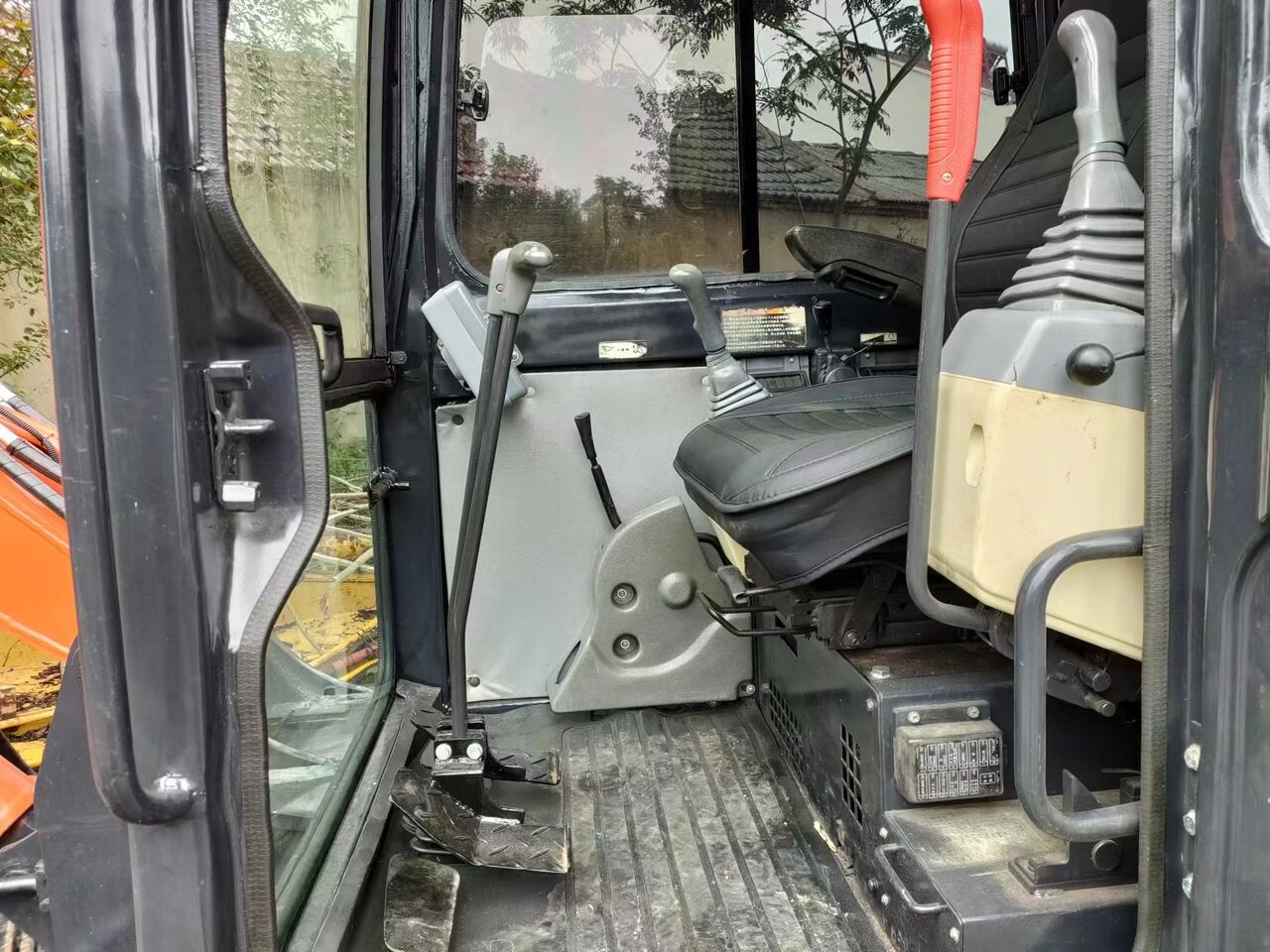 DOOSAN DH55 - Мини-экскаватор: фото 3 DOOSAN DH55 - Мини-экскаватор: фото 3