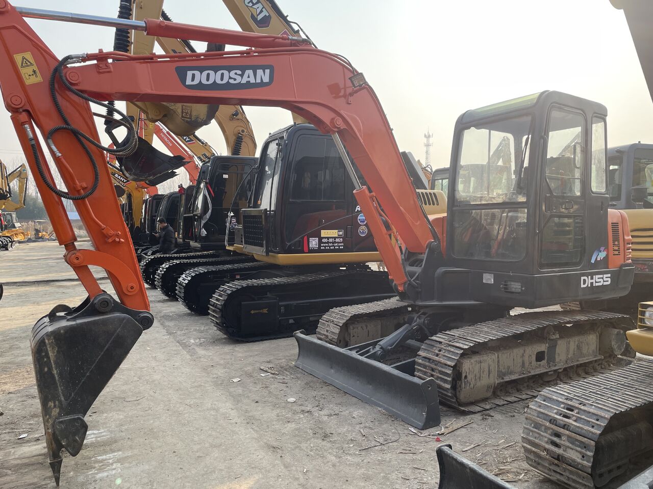 DOOSAN DH55 - Мини-экскаватор: фото 1 DOOSAN DH55 - Мини-экскаватор: фото 1