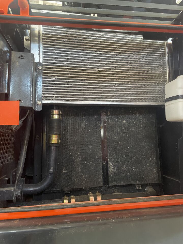 DOOSAN DX225LCA - Гусеничный экскаватор: фото 4 DOOSAN DX225LCA - Гусеничный экскаватор: фото 4