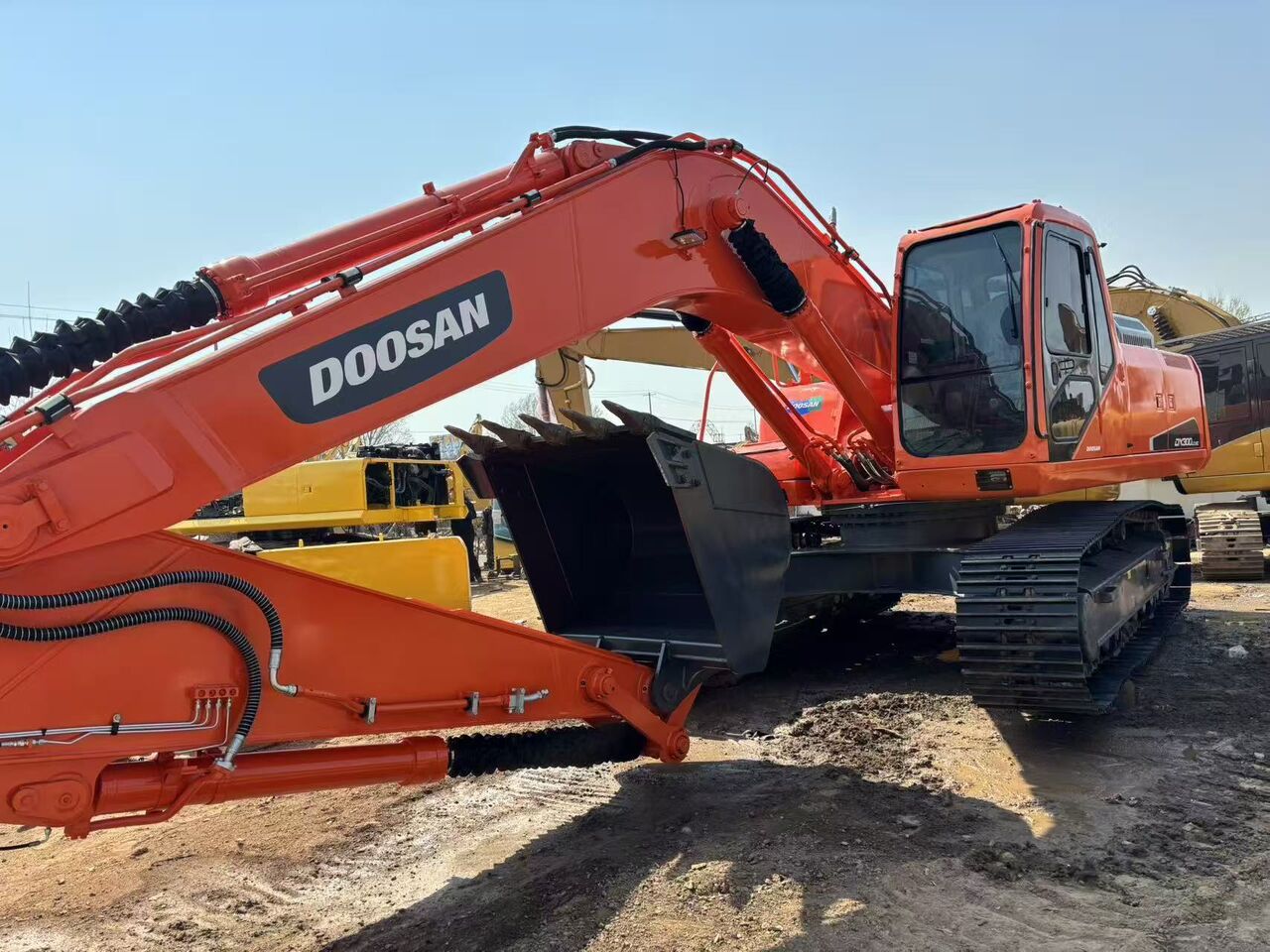 DOOSAN DX300 - Гусеничный экскаватор: фото 4 DOOSAN DX300 - Гусеничный экскаватор: фото 4