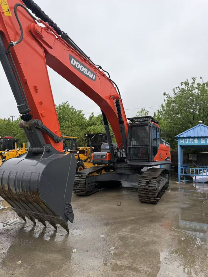 DOOSAN DX380 - Гусеничный экскаватор: фото 1 DOOSAN DX380 - Гусеничный экскаватор: фото 1